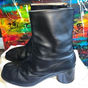 Maison Margiela BLACK CALF LEATHER TABI